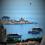 Makarska, Panoramic Sea & Mountains View, Cucek Appartamento