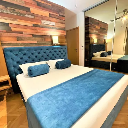 Makarska, Panoramic Sea & Mountains View, Cucek Apartment *