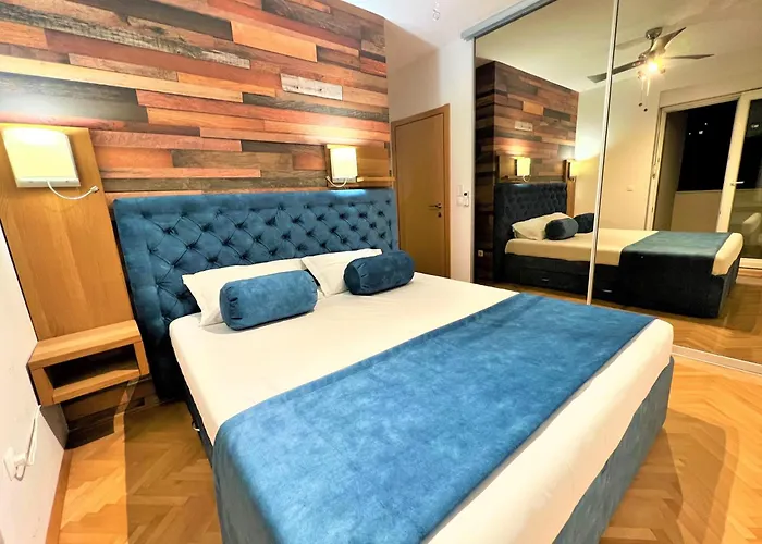 Makarska, Panoramic Sea & Mountains View, Cucek 公寓 *