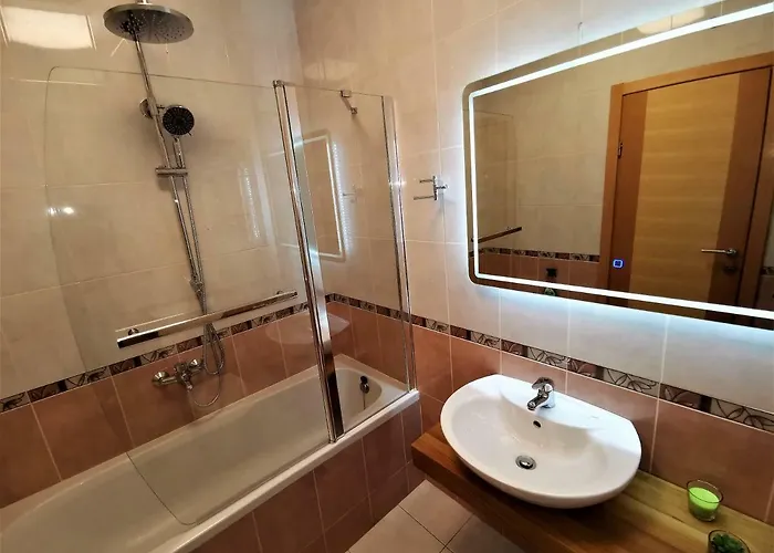 Makarska, Panoramic Sea & Mountains View, Cucek 公寓